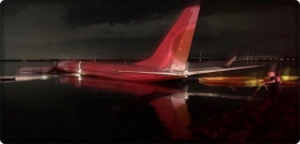 طائرة &quot;ميامي إير إنترناشيونال&quot; انزلقت إلى نهر سانت جونز في فلوريدا الأميركية